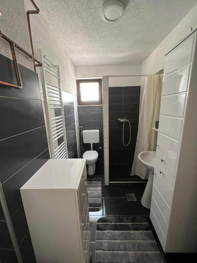 Ferienwohnung Apartman “City” Bihać Exterior foto